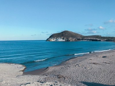 헤노베세스 해변(플라야 데 로스 헤노베세스)